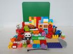 Lot Lego Duplo 160 onderdelen en groene grondplaat, Ophalen of Verzenden, Gebruikt, Duplo
