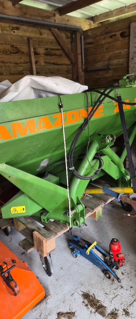 amazone strooier, Ophalen, Akkerbouw, Gewasbescherming en Bemesting