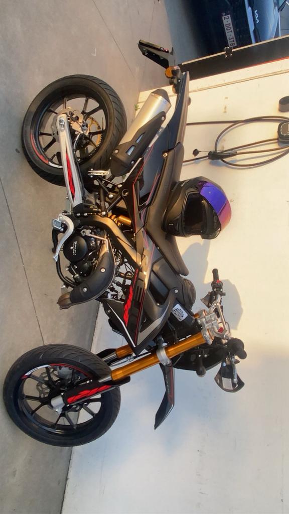 Cyclomoteur à interrupteur Rieju MRT PRO 50, Vélos & Vélomoteurs, Enlèvement, Neuf, 50 cm³