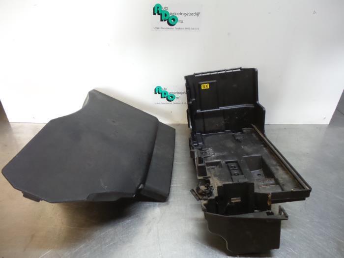 Accubak van een Opel Vectra (Vectra C 02-), Auto-onderdelen, Carrosserie, Opel, Gebruikt, Ophalen of Verzenden