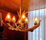 Lustre en bois de cerf, Enlèvement