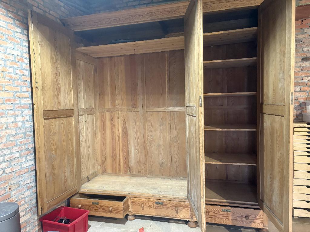 Mooie grote houten kast voor meerdere doeleinden, Ophalen