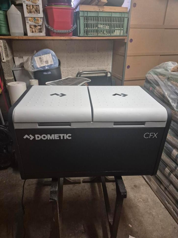 Dometic CFX3 75DZ, Caravanes & Camping, Glacières, Utilisé, Glacières, Compresseur