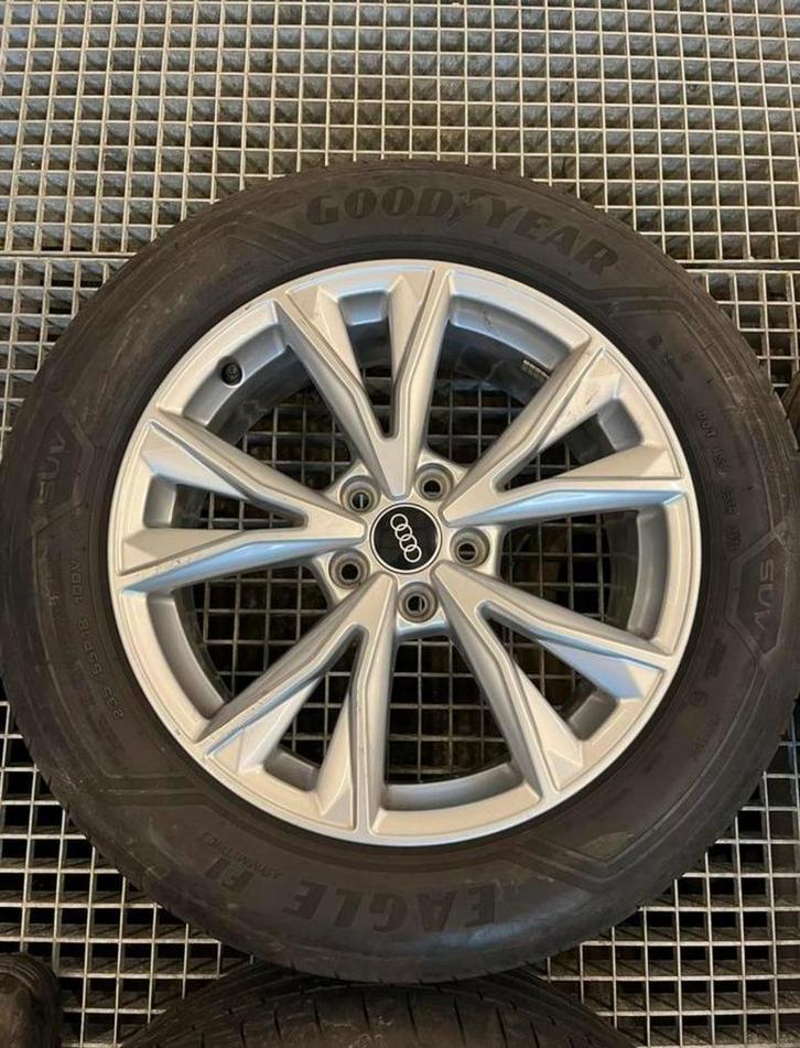 AUDI Q3 - Jantes + pneus été 235 55 18, Autos : Pièces & Accessoires, Pneus & Jantes, Pneu(s), Pneus été, Enlèvement