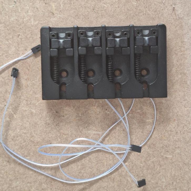 GHOST Acoustic MIDI pickup - 4 snarige basgitaar, Muziek en Instrumenten, Instrumenten | Toebehoren, Nieuw, Elektrische basgitaar