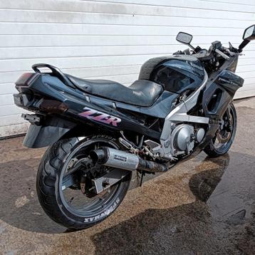 Kawasaki ZZR 600 cc complète pour pièces  beschikbaar voor biedingen