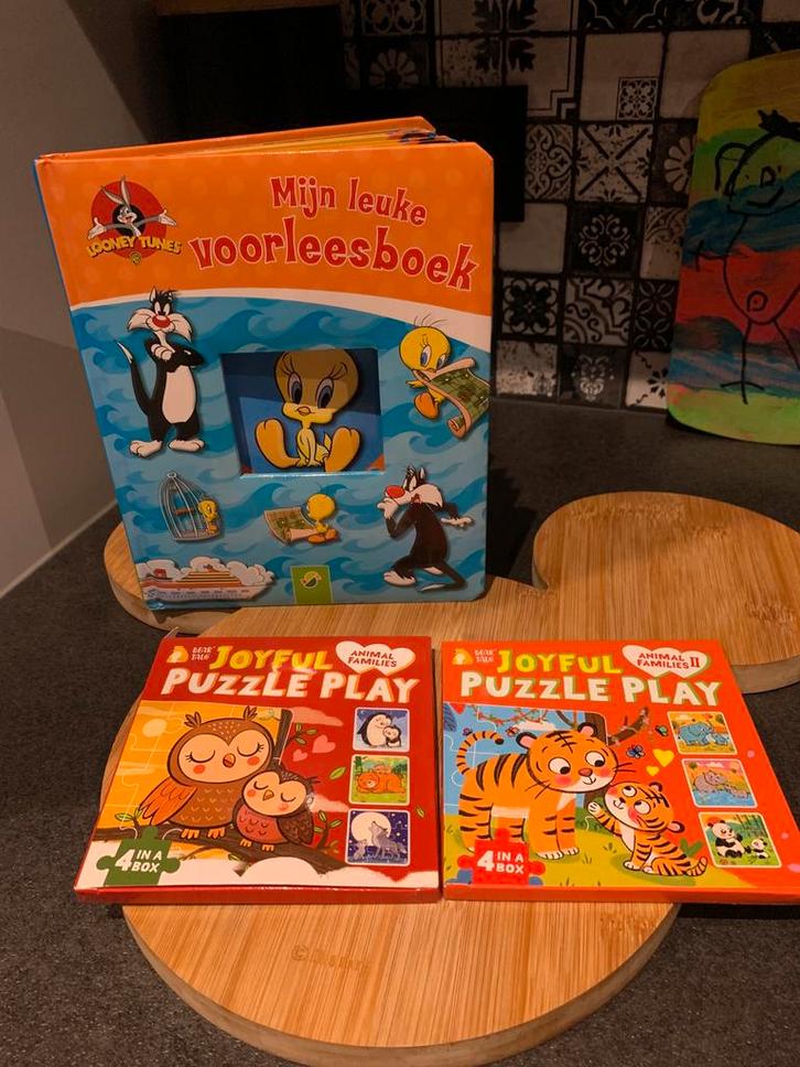 Boekje en puzzels, Kinderen en Baby's, Speelgoed | Kinderpuzzels, Zo goed als nieuw, Ophalen of Verzenden