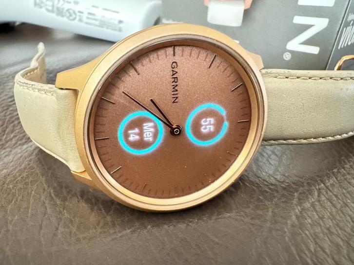 Garmin Vívomove Style (Gorilla Glass), Sport en Fitness, Hartslagmeters, Zo goed als nieuw, Garmin, Ophalen
