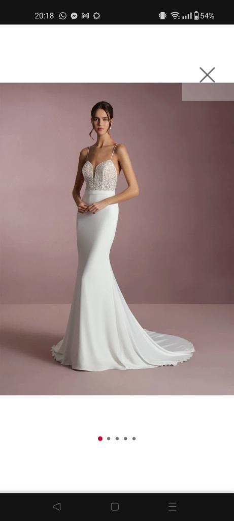 Trouwjurk White One by St Patrick Ginza, Kleding | Dames, Trouwkleding en Trouwaccessoires, Zo goed als nieuw, Trouwjurk, Wit