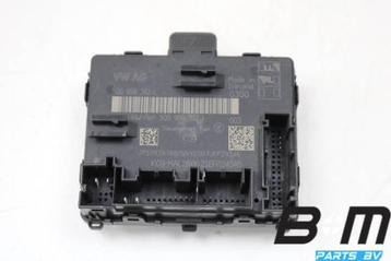 Portiermodule rechtsvoor VW Tiguan 5NA 5Q0959392F beschikbaar voor biedingen