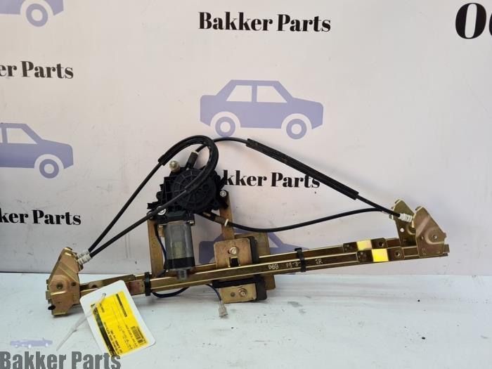 Ruitmechaniek 4Deurs rechts-voor van een Seat Alhambra, Auto-onderdelen, Ruiten en Toebehoren, Seat, Gebruikt, 3 maanden garantie