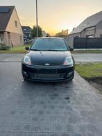 Ford fiesta 1.6 benzine euro 4 gekeurd vvk, Auto's, Elektrische ramen, Zwart, Bedrijf, Handgeschakeld