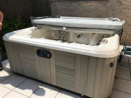 Hotspring Jaccuzi 5P, Tuin en Terras, Bubbelbaden en Hottubs, Gebruikt, Vast, Ophalen