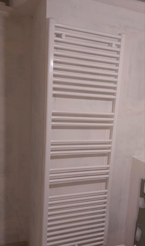Radson Bagana elektrische radiator – zo goed  als nieuw, Doe-het-zelf en Bouw, Verwarming en Radiatoren, Radiator, Ophalen