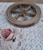 Klein brocante houten wieltje, Ophalen of Verzenden