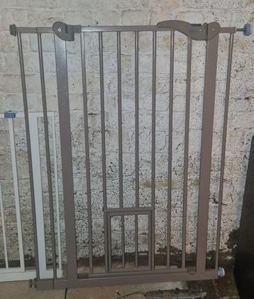 Barrière de sécurité Savic beschikbaar voor biedingen