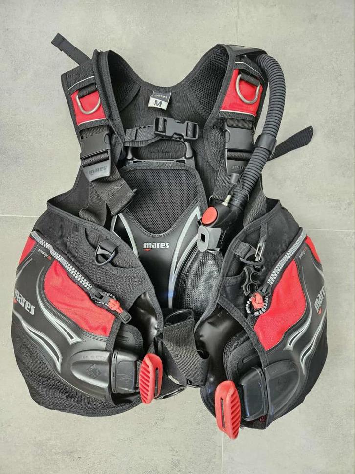 Mares trimvest en Scubapro ademautomaat, Watersport en Boten, Duiken, Gebruikt, Trimvest of Wing, Ophalen