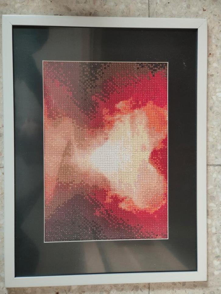 Diamond painting in grijze kader, Antiek en Kunst, Kunst | Schilderijen | Abstract, Ophalen of Verzenden