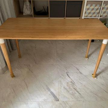IKEA ANFALLARE / HILVER bureau beschikbaar voor biedingen