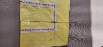 Set de draps, Neuf, Jaune, Enlèvement, Autres types