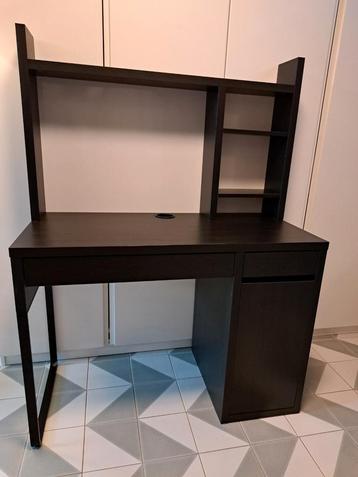 MICKE bureau enfant avec étagère et panneau magnétique  beschikbaar voor biedingen