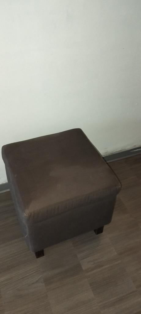Poef, Huis en Inrichting, Zetels | Voetbanken en poefs, Zo goed als nieuw, Minder dan 50 cm, Minder dan 50 cm, Vierkant, Hout