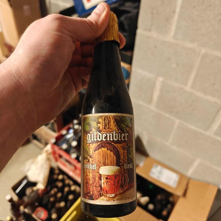 Gildenbier Cerckel Diest 8 volle flesjes, Verzamelen, Biermerken, Flesje(s), Ophalen of Verzenden