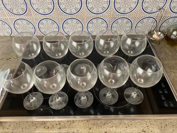 Gin tonic glazen beschikbaar voor biedingen