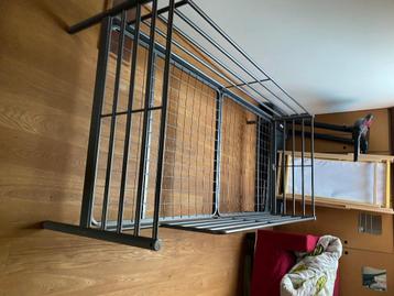 Bedframe 200* 90cm beschikbaar voor biedingen