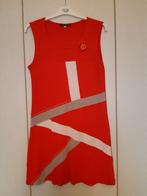 Rood kleedje, Ophalen, Gedragen, Rood, Boven de knie