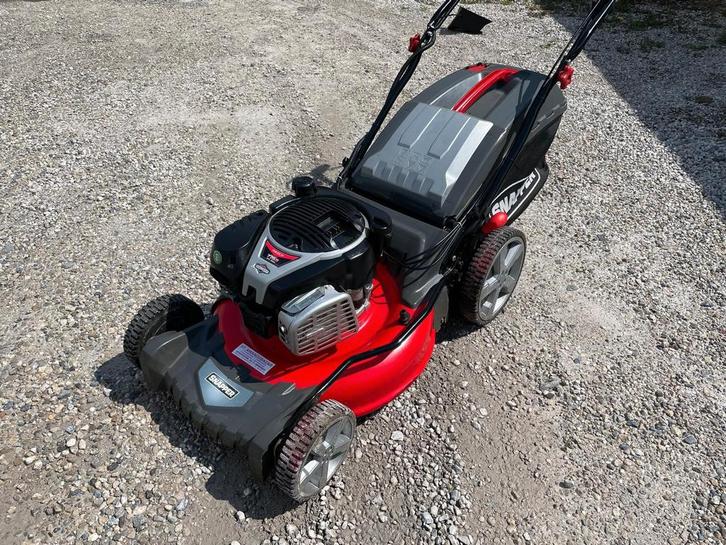 Grasmaaier Snapper 775 IS met Elektr. Starter en Zelftrekker, Tuin en Terras, Grasmaaiers, Zo goed als nieuw, Benzine-grasmaaier
