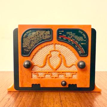 RADIO ART DECO MARELLI VERTUMNO MINI ZELDZAAM VINTAGE MET FM beschikbaar voor biedingen