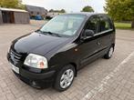 Hyundai Atos 998 cc benzine gekeurd 102038 km, Auto's, Voorwielaandrijving, 4 cilinders, Overige bekleding, Zwart