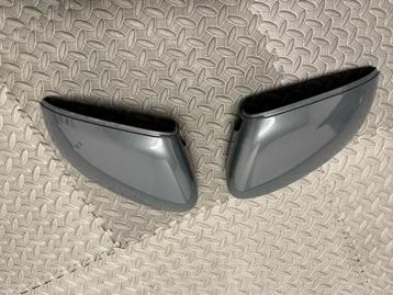 Coque de rétroviseur vw Golf 8 originale  beschikbaar voor biedingen