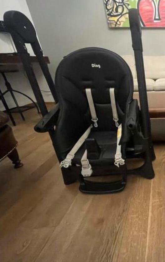 Ding Laze chaise enfants- 50 euro par chaise, Kinderen en Baby's, Kinderstoelen, Gebruikt, Inklapstoel, Aanschuifbaar, Afneembaar eetblad