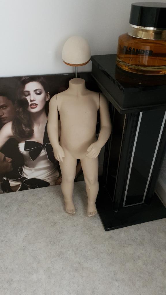 Te Huur gevraagd Grote Schuur voor verkoop Antiek en Curiosa, Immo, Op zoek naar een appartement