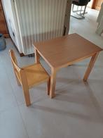 Degelijk tafeltje met stoeltje, Kinderen en Baby's, Kinderkamer | Tafels en Stoelen, Ophalen, Zo goed als nieuw