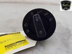 LICHTSCHAKELAAR Skoda Octavia Combi (5EAC) (01-2012/07-2020), Gebruikt, Skoda