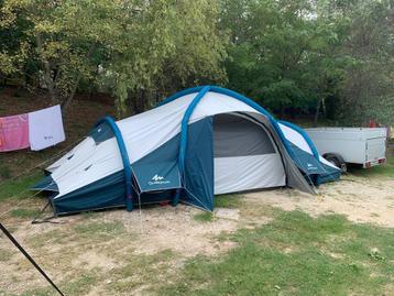 Opblaasbare quechua-tent voor 8 personen beschikbaar voor biedingen