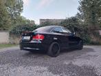 Serie 1 coupé 118d e82, Auto's, BMW, 4 zetels, Zwart, 4 cilinders, Zwart