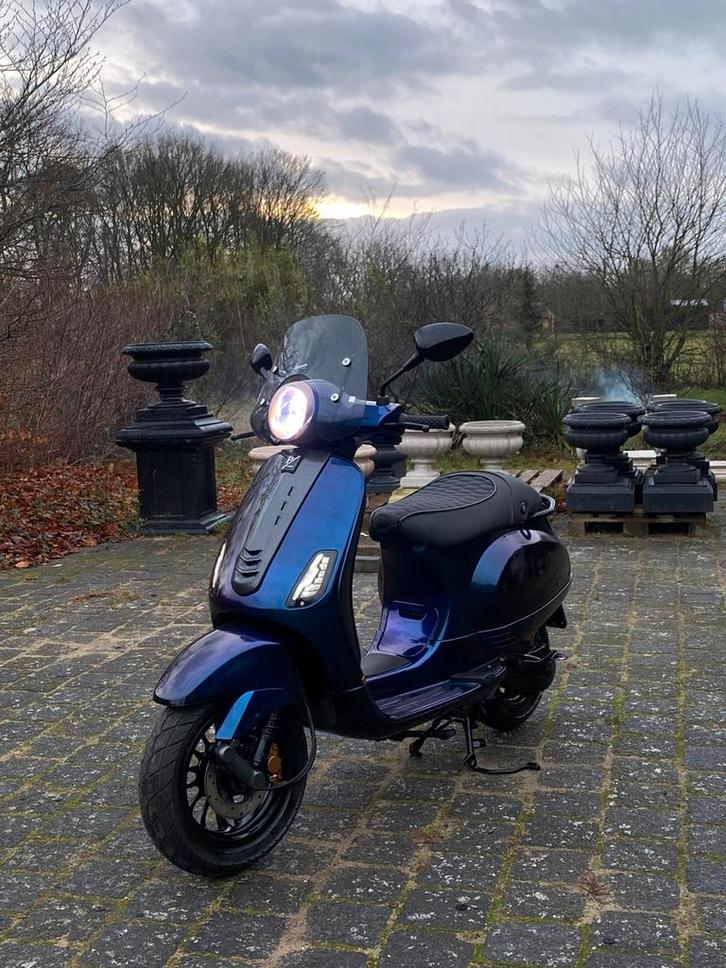 Custom vespa lx 70 cc malossi - indo style - 25 km/ A klasse, Fietsen en Brommers, Scooters | Piaggio, Zo goed als nieuw, Overige modellen