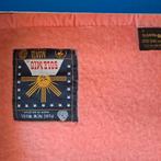 Nog nieuw sole mio deken 100% zuivere scheerwol, Huis en Inrichting, Ophalen of Verzenden, Nieuw, Tweepersoons, Roze