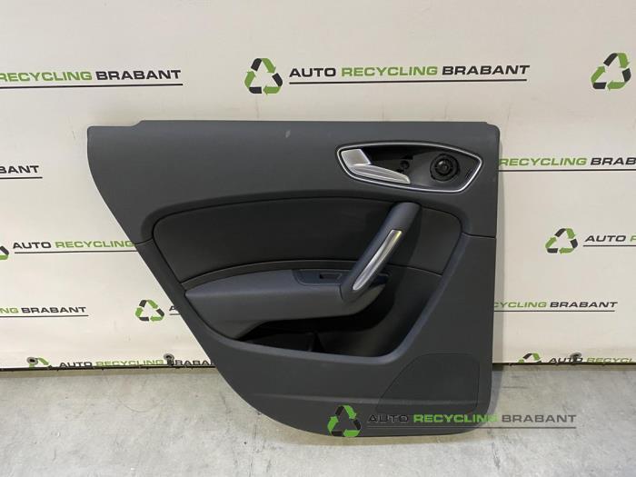 Revêtement portière 4portes arrière gauche d'un Audi A1, Autos : Pièces & Accessoires, Habitacle & Garnissage, Utilisé, 3 mois de garantie
