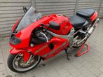 Suzuki TLR1000, Motoren, Particulier