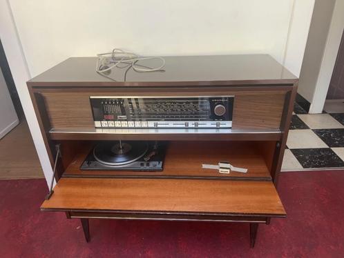 Vintage Grundig radio en platenspeler, Audio, Tv en Foto, Platenspelers, Gebruikt, Platenspeler, Overige merken, Ophalen