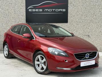 Volvo V40 2.0 D4 Momentum (bj 2014) beschikbaar voor biedingen