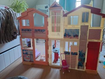 Barbie huis, Kinderen en Baby's, Speelgoed | Poppenhuizen, Ophalen, Gebruikt