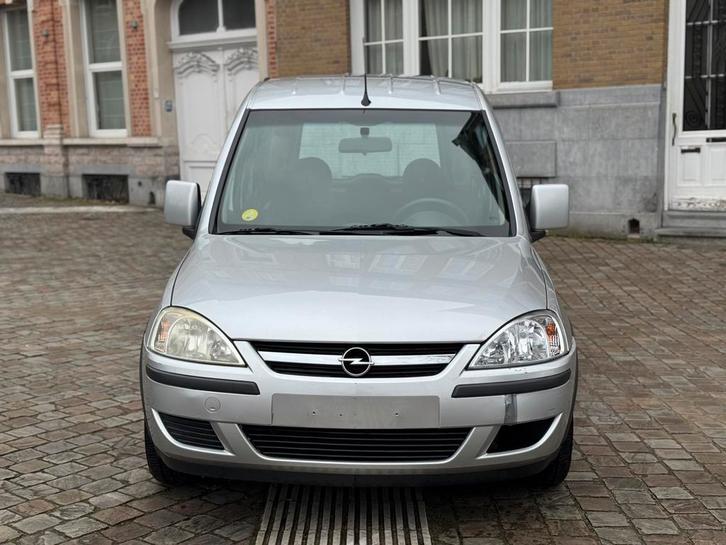Opel combo 1.4 essence EURO4 219.000km / 2007, Autos, Opel, Particulier, Achat, Combo Tour, ABS, Airbags, Air conditionné, Alarme