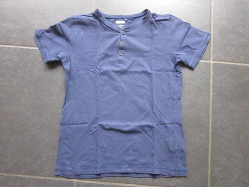 blauw T-shirt met drie knoopjes, Enfants & Bébés, Vêtements enfant | Taille 158, Comme neuf, Garçon, Chemise ou À manches longues