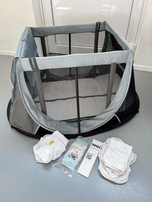 Aeromoov reisbedje met accessoires, Kinderen en Baby's, Babywiegjes en Ledikanten, Zo goed als nieuw, Reisbedje, Ophalen
